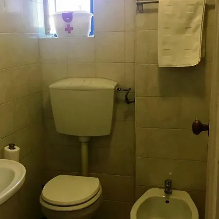 Casa Do Meio ליסבון